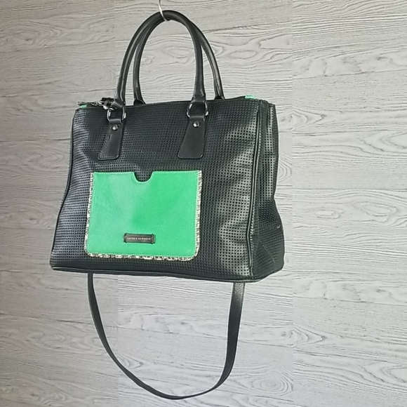 HAYDEN HARNETT // ltd ed ultra-chic 2 piece leather bag & mini clutch - Picture 6 of 16